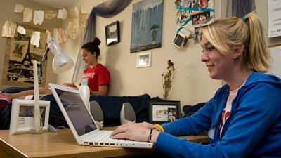 How to tackle the troublesome Roommates!